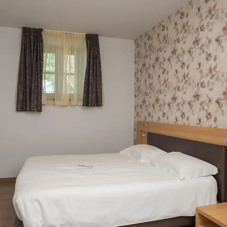 Hotel Le Torri - Castiglione Falletto 3*