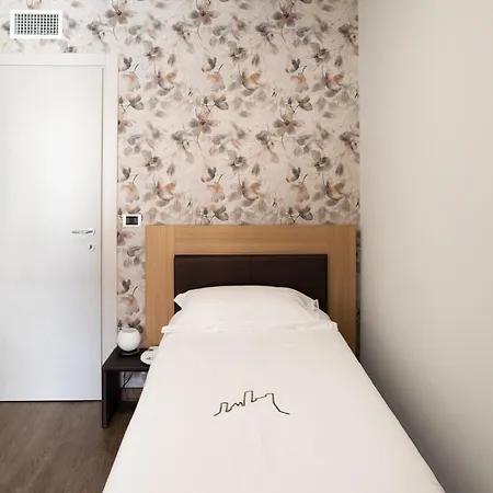 Le Torri - Hotel Castiglione Falletto