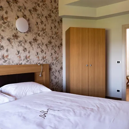 Hotel Le Torri - Castiglione Falletto Castiglione Falletto