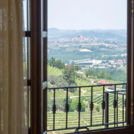Hotel Le Torri - Castiglione Falletto