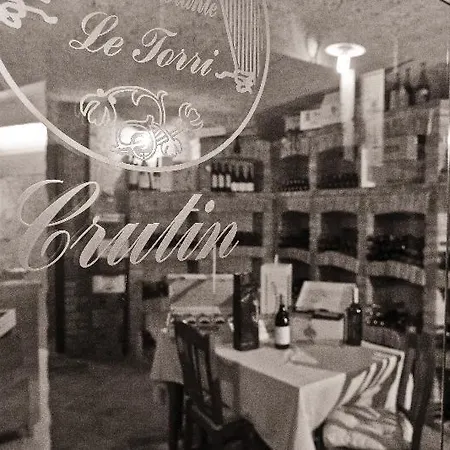 Hotel Le Torri - Castiglione Falletto