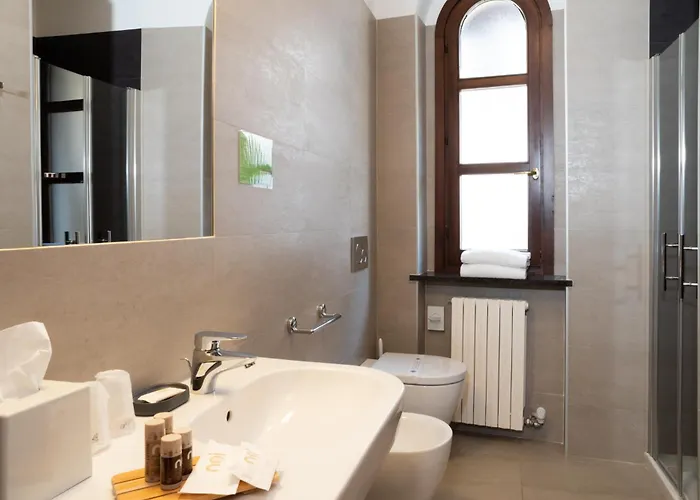 Le Torri - 3* Castiglione Falletto